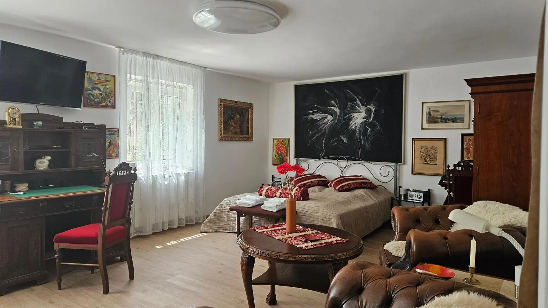 Apartament Mondaenes Zimmer Naehe Alex In Villenlage Berlin