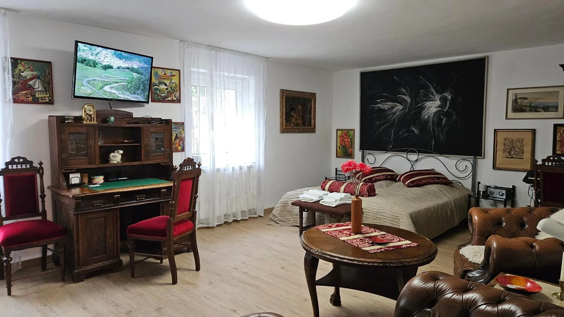 Mondaenes Zimmer Naehe Alex In Villenlage Berlijn